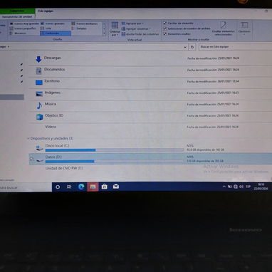Laptop de uso marca Lenovo - Img 122435205