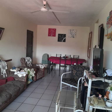 SE VENDE APARTAMENTO EN NUEVO VEDADO - 6/7