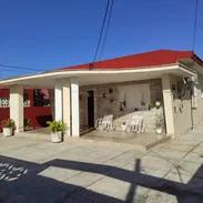 Propiedad en guanabo a 300 metros de la playa ( pago en euros o equivalente a usd) - Img 55707500