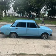 LADA 2105 Mecánica Ok certifico en mano 4500 USD - Img 56314518
