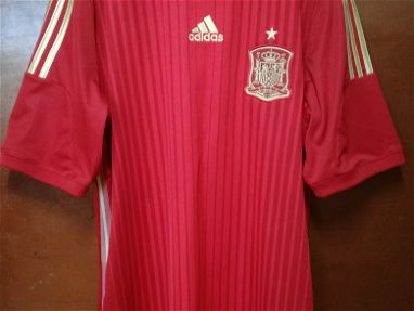 Pullovers ADIDAS Original de Fútbol de España - Img 66634475
