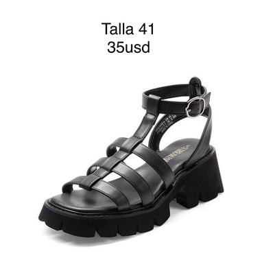Tacones bajitos / sandalias de diferentes modelos - 7/10