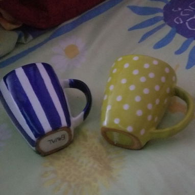 Tazas de café y de jarras de té y  leche. - 5/6
