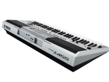 Vendo piano Yamaha PSR-I455 - Img main-image-45843782