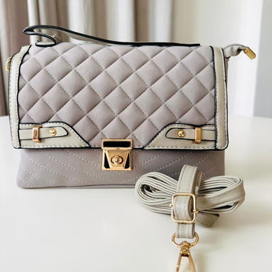 Hermosos Bolsos. Precios en cada foto. Tienda física en la La Vibora. Mensajería disponible. Varios tipos de pago - Img 120977831