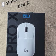 El Logitech G PRO X Superlight es un mouse inalámbrico para gaming de ultra alto rendimiento, diseñado en colaboración - Img 57618729