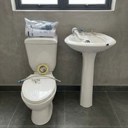 Juegos de baños importados completos , bienen con sus herrajes completos , entre otros . - Img 58072453