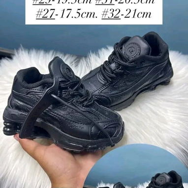 Tenis de niñas y niños - 4/10