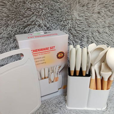 Set de utensilios de cocina de silicona con cuchillos y tablas de cortar (19 piezas) en 14000cup - Img 122487625
