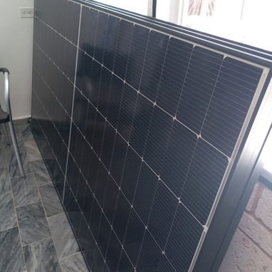 Ecoflow deltapro 3600w, pico 7200w con 3 paneles solares de 530w. Cables y bases listo p instalar.Contactar por WhatsApp - 3/4
