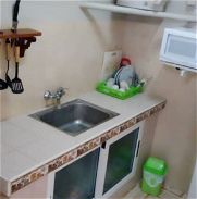 ⭐ Renta de apartamento independiente con 2 habitaciones,3 baños, balcón, cocina, refrigerador,patio - Img 45080572