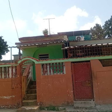 🏠 Casa en venta EN MANTILLA— Portal puerta calle — 18,000 USD (ajustable) - Img 121384774