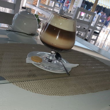Busco trabajo como bartender barista - 4/7
