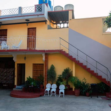Se rentan 6 habitaciones en el hostal "Tuto y Cari".Situado en el mismísimo centro histórico de Trinidad - Img 96131127