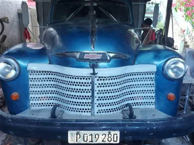Vendo camión Chevrolet con volteo 1953 - Img main-image
