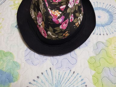 Ganga sombrero de mujer joven NUEVO - Img main-image-43034826