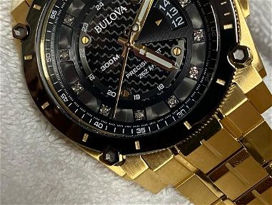 Reloj Bulova Precisionist Dorado (Nuevo) original - Img main-image