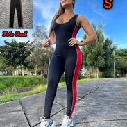 Jumpsuit Deportivo Femenino Negro con Detalles Rojos – Talla S - Img 57462467