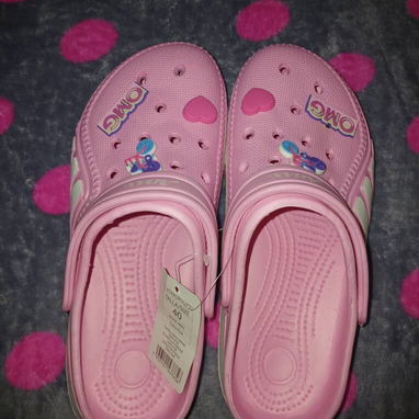 Chancletas, Crocs, Sandalias - Img 121648120