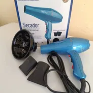 Secadora de pelo Royal 2000w. 1 mes de garantía y mensajería disponible para toda la habana - Img 55537166