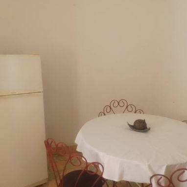 Renta apartamento bajos, placa libre, patio, Playa 200 usd 53582376 - Img 125761335