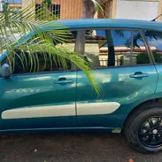Toyota RAV4 del año 2004 - Img 55696419