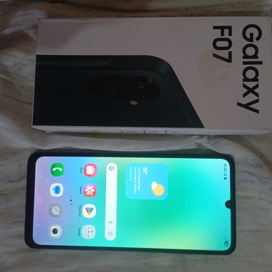 Venta de móvil Samsung f07 - 3/7