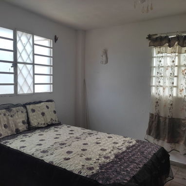 Se vende espacioso y claro apartamento en reparto Mañana - 2/5