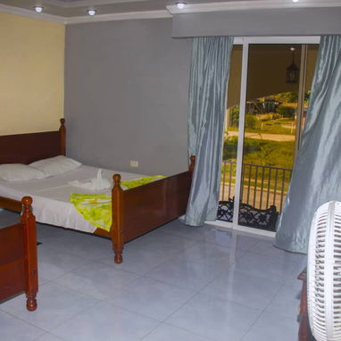 🌺 Se Renta Hostal Villa Dalia – Confort y Tranquilidad en Casilda, Zona Portuaria 🌊 - 5/10
