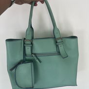 Cartera de cuero - Img 55596478