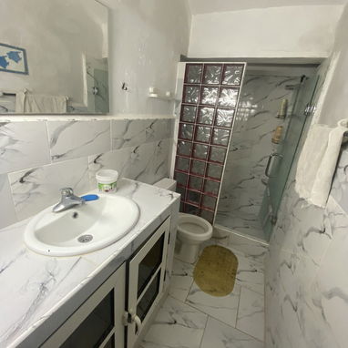 Exclusiva Casa en Venta - Img 123843954