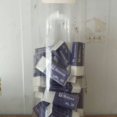 Útiles escolares y del hogar - 6/10