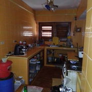 Ocasión única apto de 4 cuartos en el Vedado con valla de garaje para 2 autos y semivista al mar!! Sólo por 70.000 USD! - Img 48717294