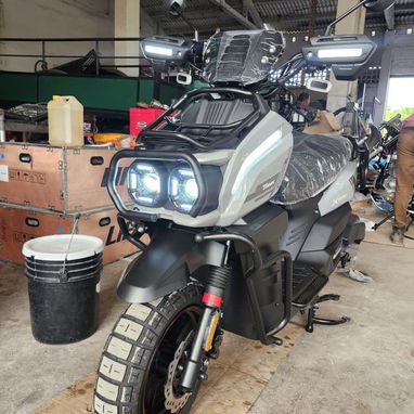 MOTO AUTOMÁTICA XMOX TANK 2026 - 3/4