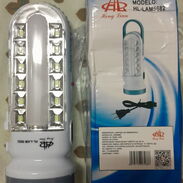 Vendo lampara recargable para apagones nuevas. - Img 45439259