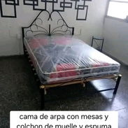 Vendo cama camera con colchón y mesitas - Img 56102421