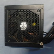 Fuente cooler master 750 watts semimodular certificada en bronce, tiene su sello, 50 usd. - Img 57979015