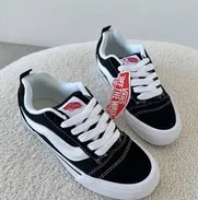 Vans negros del No.39 al 44.5 - Img 50816390