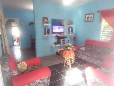 Se Vende Casa en Guanabacoa a 5KM de Mar Azul - Img main-image