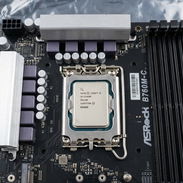 KIT/COMBO Board AsRock B760M-C + Micro i5 12400F + 16 GB RAM DDR5 GeIL Polaris RGB TODO NUEVO - Img 55648101