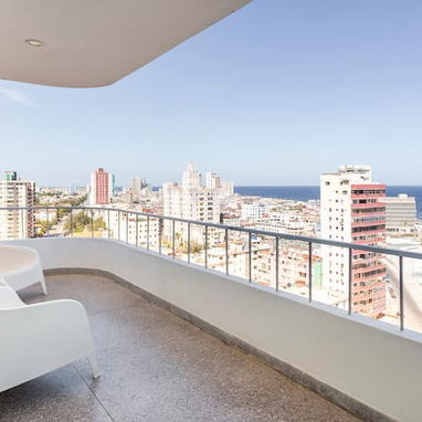 Apartamento en La Habana, Cuba, 2 habitaciones, 2 baños. - Img 122837068