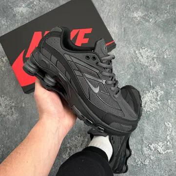 Nike de muelles por cantidad tallas disponible de la 39 a la 43 - Img 122615975