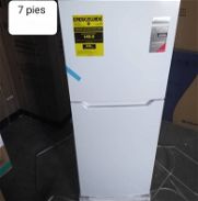 Refrigerador marca Frigidaire nuevo en su caja con sus papeles y garantía - Img 45793630