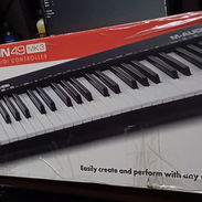 Teclado Controlador MIDI MAudio Keystation 49 MK3 - Img 56292252