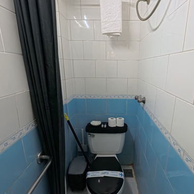🏠 Renta de Apartamento Centro Habana. 💡 Energía Eléctrica 24 horas.💵25 usd por noche para 2 adultos y 1 niño - Img 118712099