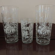 Juego de 3 vasos decorativos antiguos - Img 51518136
