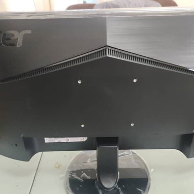 Monitor ACER 24" prácticamente nuevo - 2/2