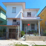 SE VENDE CASA INDEPENDIENTE EN EL SEVILLANO - Img 56051337