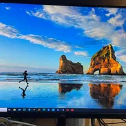 VENDO COMPUTADORA DE USO PERO EN PERFECTO ESTADO - Img 55955120