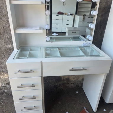 Cómodas o gaveteros, escapartes, vanity o coqueta, multimuebles - Img 123537086
